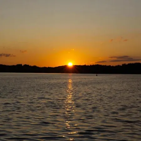 Διαμέρισμα Am Mirower See, *