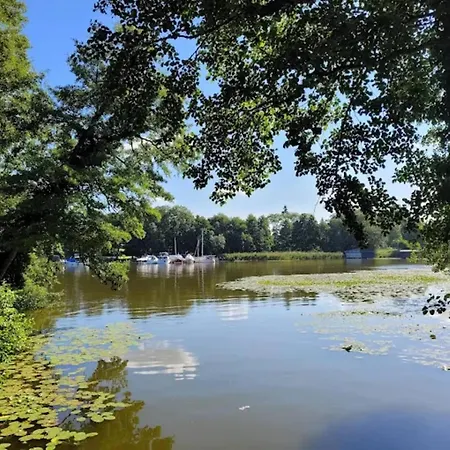 Am Mirower See, * Mirow